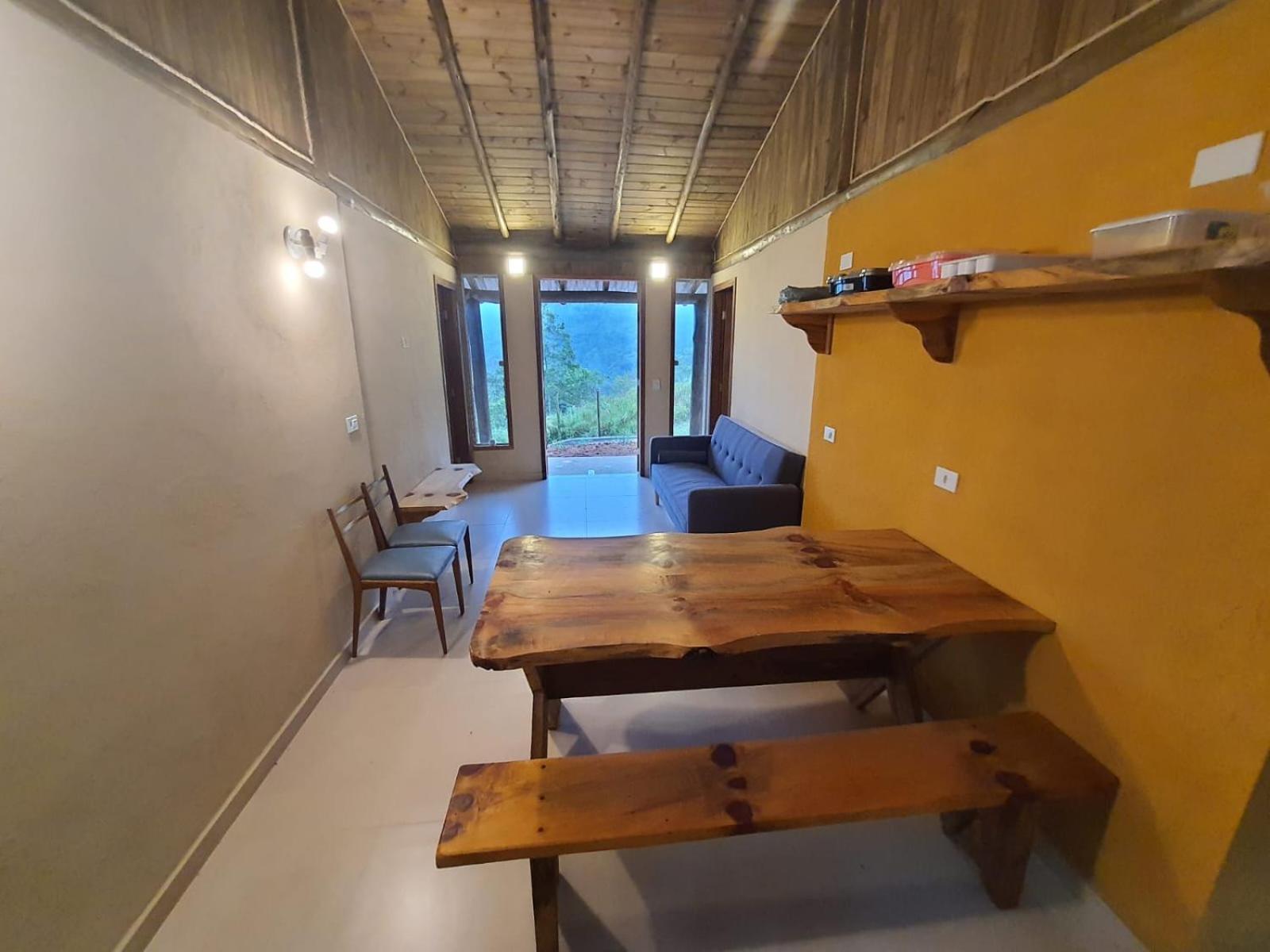 Casa Rosa - Lugar Lindo Em Meio A Natureza *